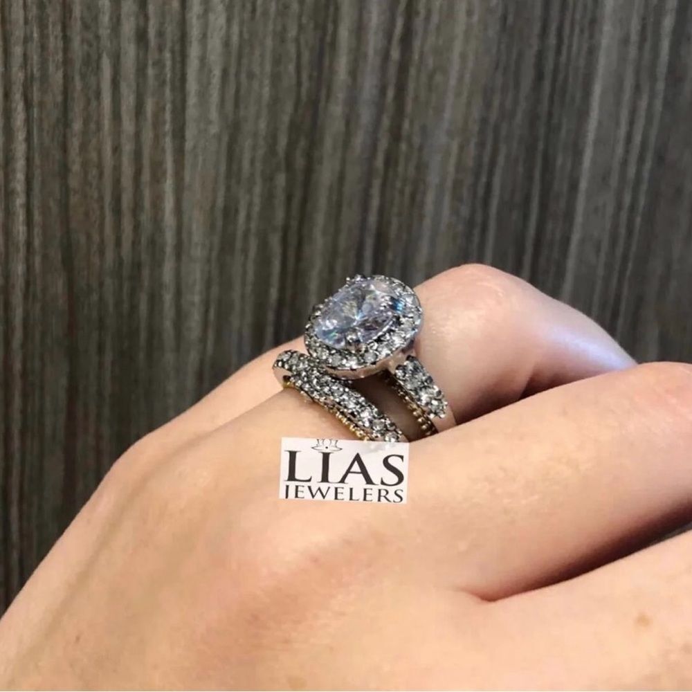 New Two Tone Wedding Ring Set - image 3